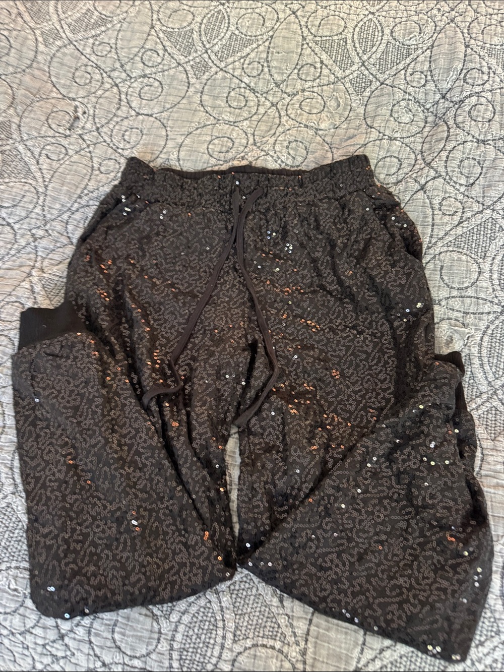 Gibson Holiday black sequin joggers